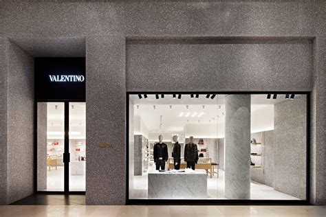 valentino chadstone